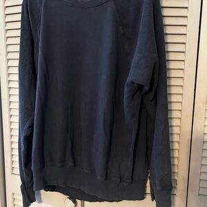 Women’s Aerie top